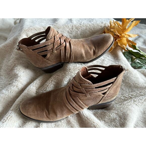 Beartraps Goldie Bootie Size 10M - Picture 6 of 6